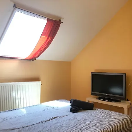 Gyoengy Panzio Maison d'hôtes Velence